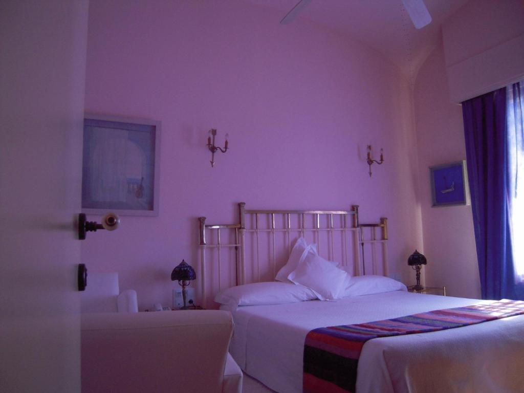 Hotel Torre Marti Sant Juliá de Vilatorta Zimmer foto